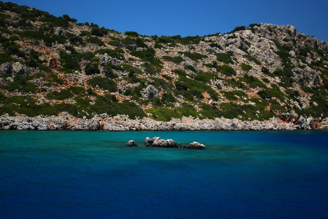 Best Anchorages Sardinia Italy: Skipper’s Guide